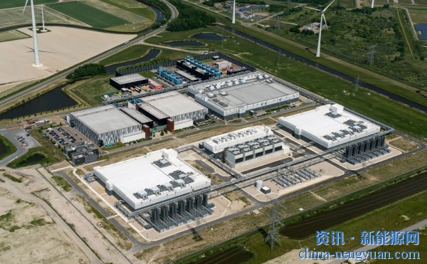 25%新项目自带电源，数据中心正在变成发电厂