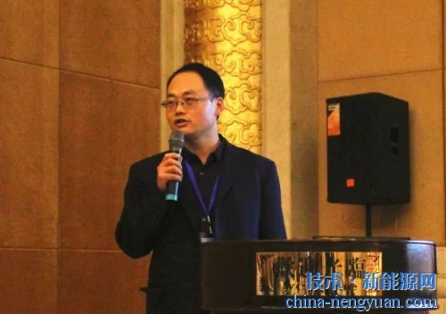 苗力孝博士：鋰硫電池或?qū)⑻娲囯姵爻晌磥礓囯婎I(lǐng)域新勢(shì)頭