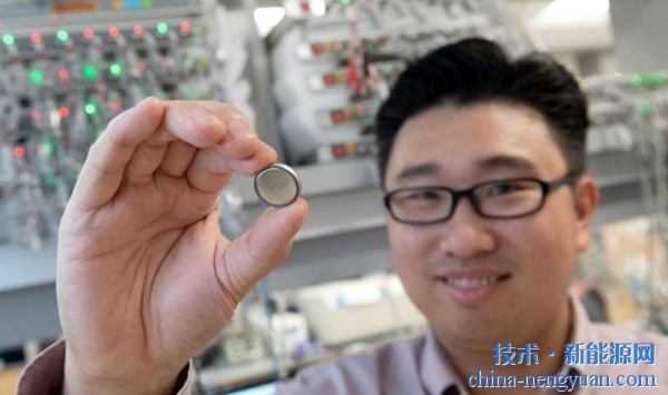 科学家发明了耐用的无钴锂离子电池